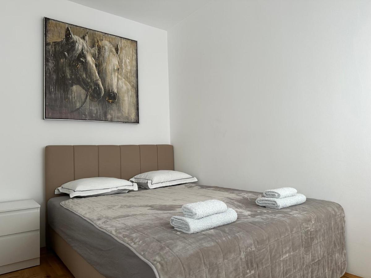 Aura Apartment Belgrade Exterior photo